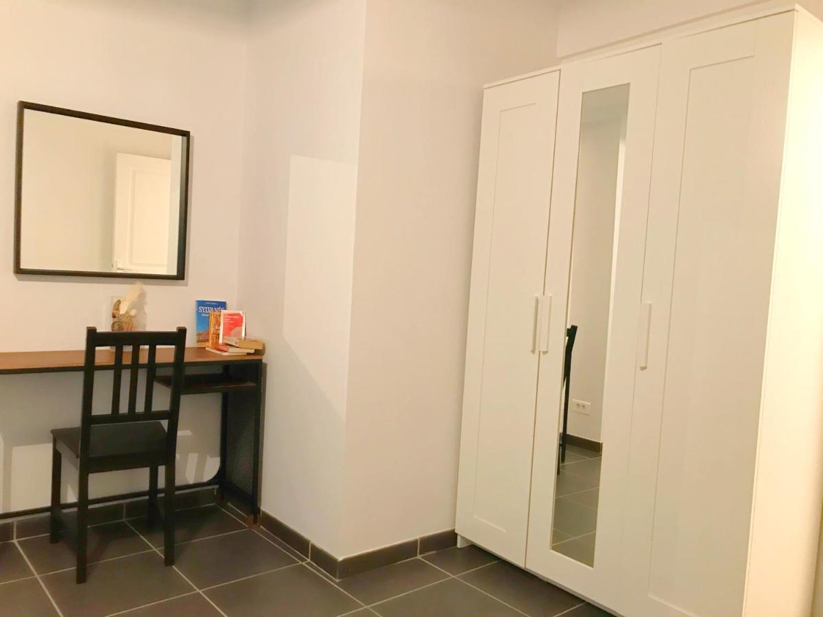 Appartement En Plein Centre Ville Apt Exterior photo